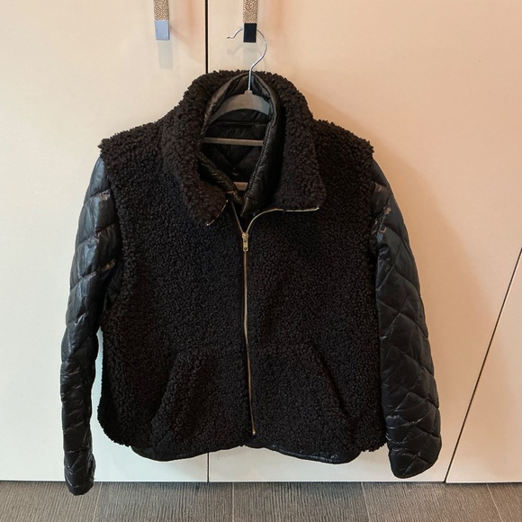 Women’s Light Down Puffer-Large - Picture 7 of 8